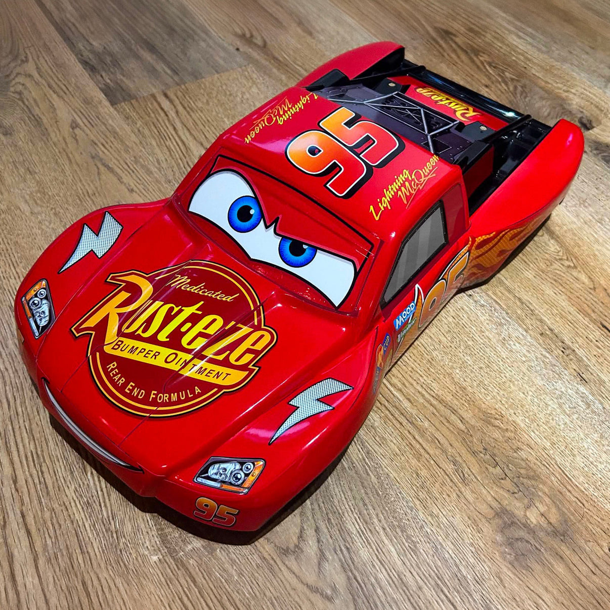 TRAXXAS SLASH 1:10 - "MACQ RACE CAR" BODY WRAP - 2 sets of window/eye decals included - BASHER SKINZ